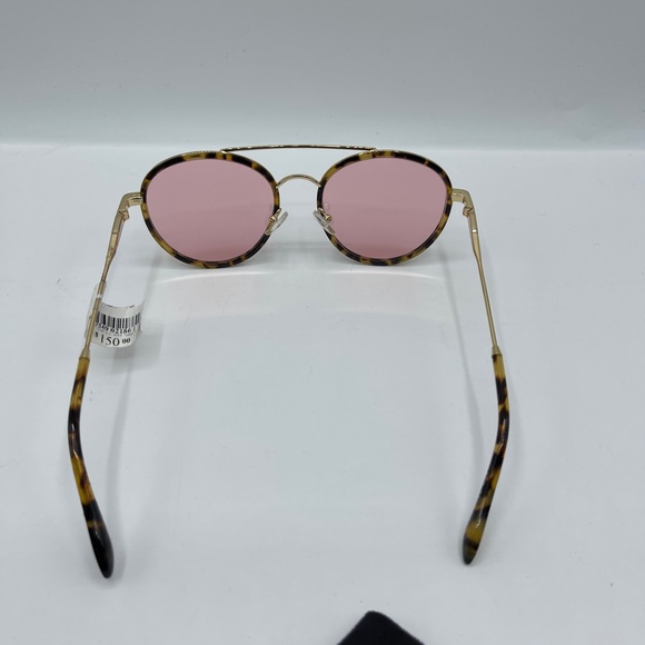 Sonix Charlie round sunglasses in tort with pink lens Sonix Charlie Round Sunglasses Pink Lens